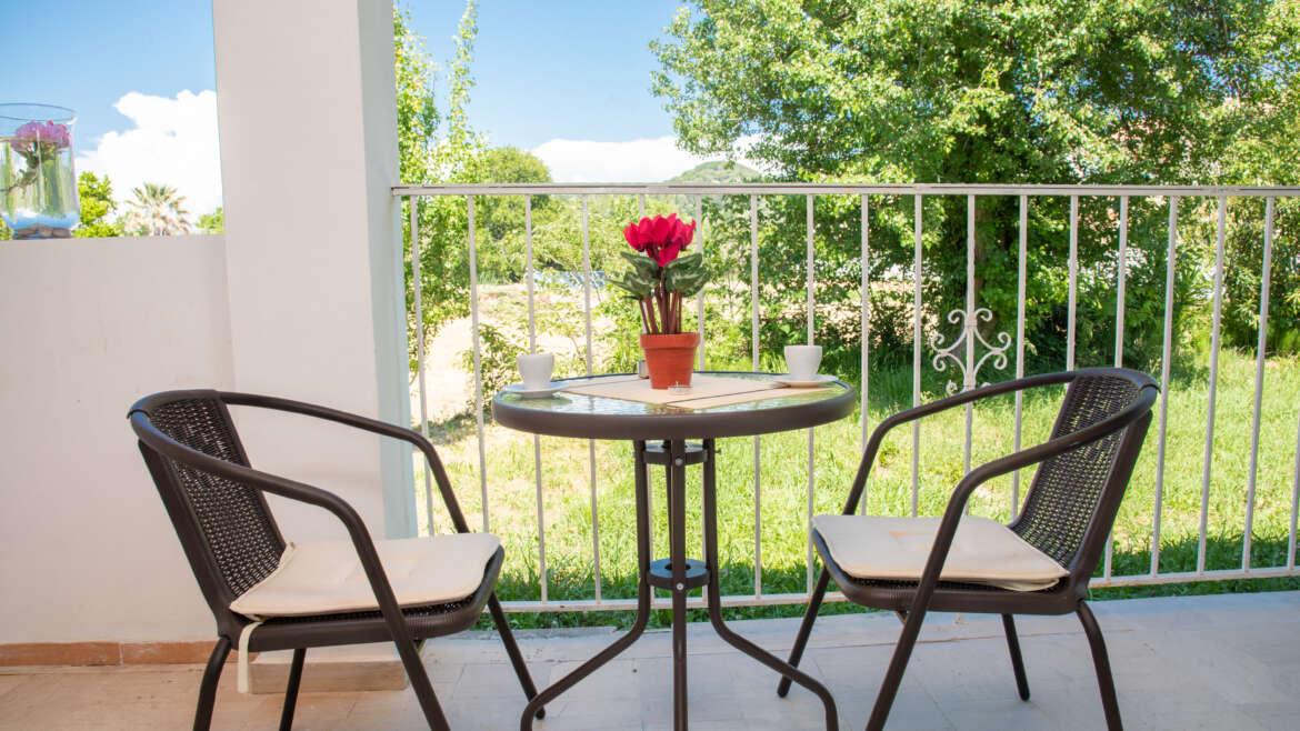 • Private balcony or terrace